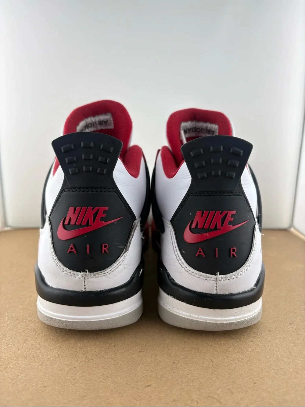 Air Jordan 4 Retro Fire Red White 408452-160 SIZE 5.5Y OG 2020 (A2)